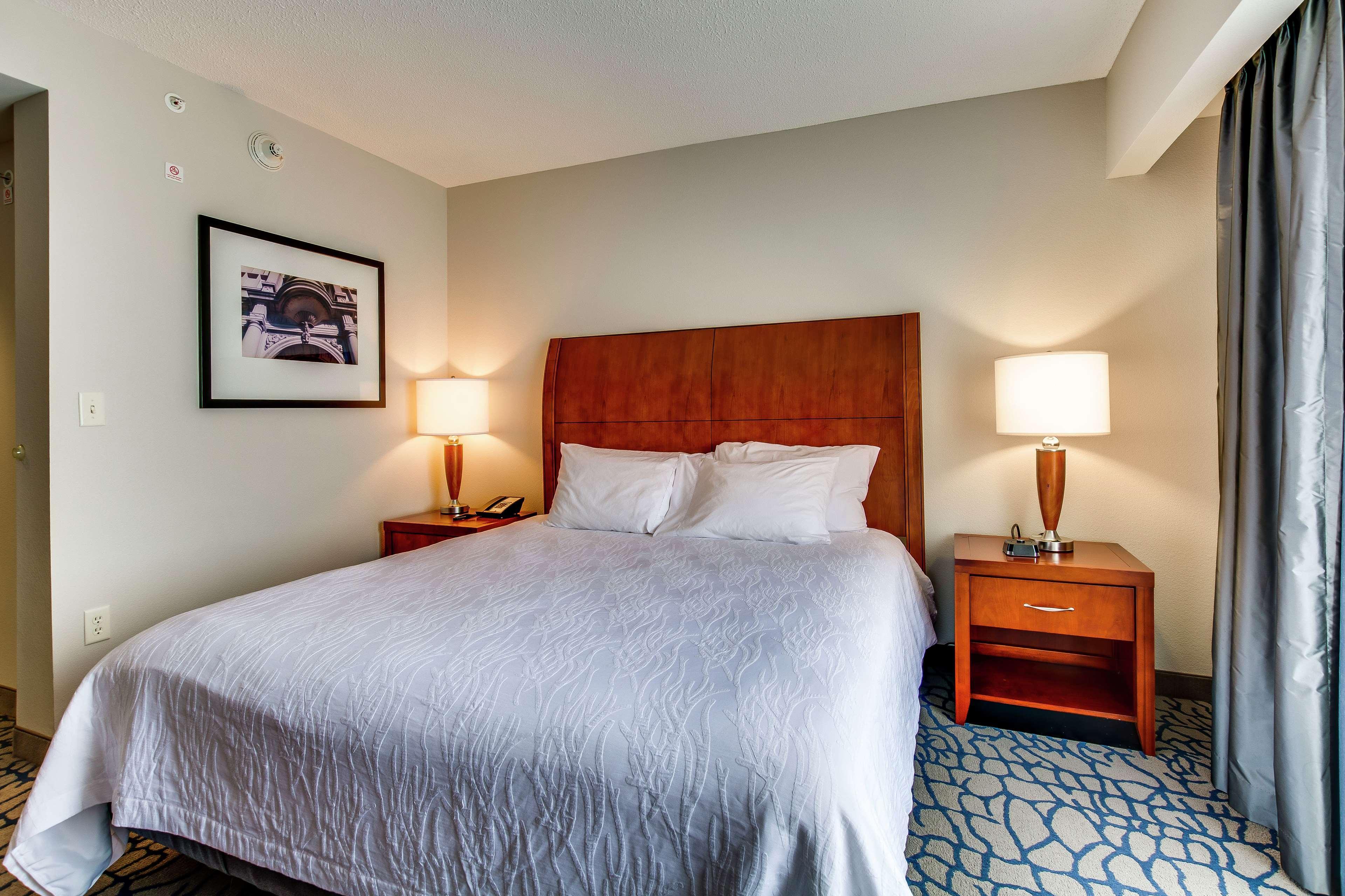 Hilton Garden Inn Louisville-Northeast Kültér fotó