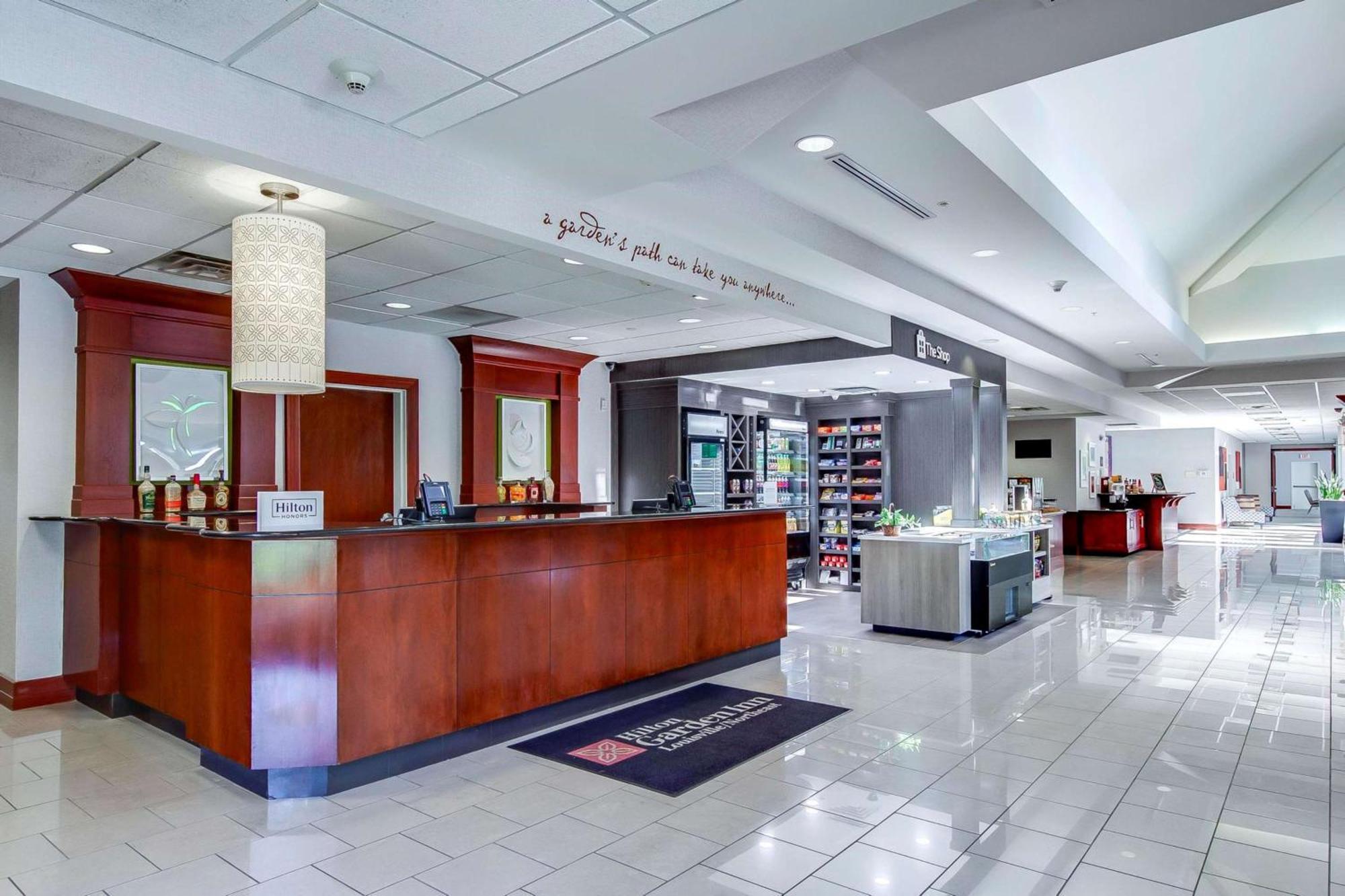 Hilton Garden Inn Louisville-Northeast Kültér fotó