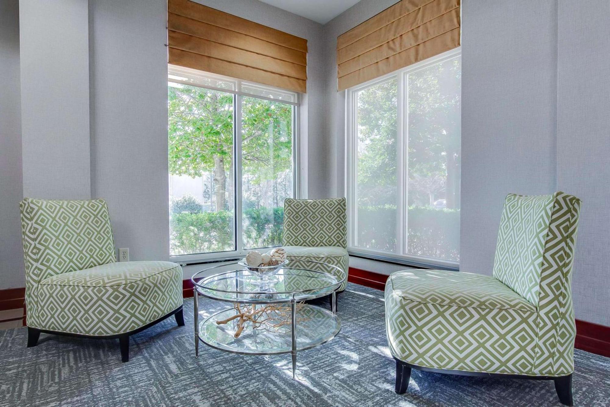 Hilton Garden Inn Louisville-Northeast Kültér fotó